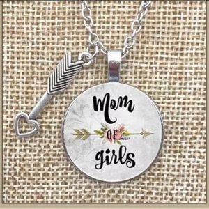 Mom of Girls Pendant Necklace NEW